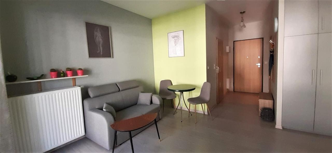 Green Wilanow Apartment With Free Parking Warschau Exterior foto